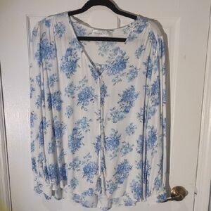 Chelsea & Theodore White and Blue Floral Blouse